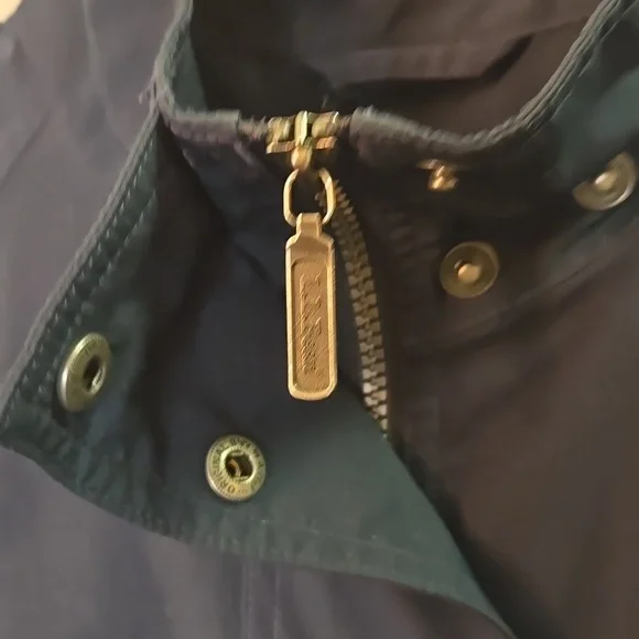 Vintage LL Bean Trench Coat - Navy - Picture 6 of 12